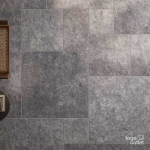 1638177999_11_Ermes_ottobre-2021_Pierre-Blue_Gris-80×80+50×50+30×50+30×30-modulo-A_Living_PART_1200x800