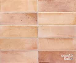 Hanoi Pink 6.5×20