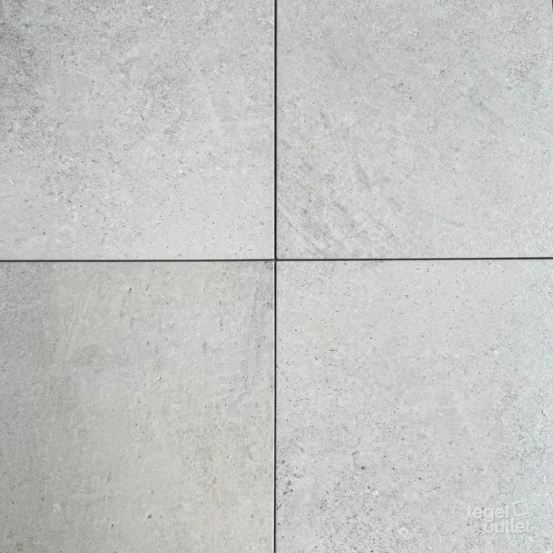 Basic Sara 34x34 – Image 2