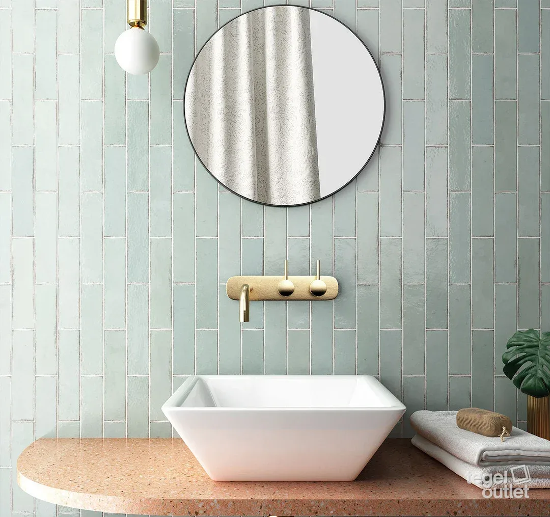 Tribeca Seaglass Mint 6x24,6