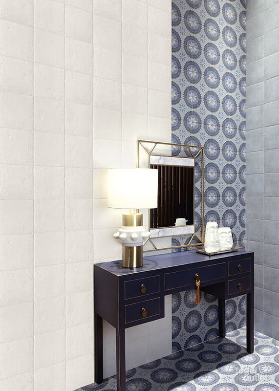 Blue Water Decor 20x20 – Image 3