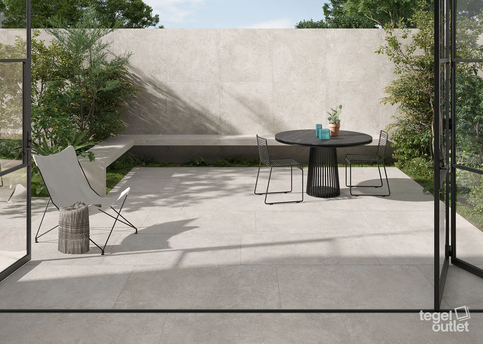 Saime Avalon Gris Grip 60×120 carreaux antidérapants sur un patio