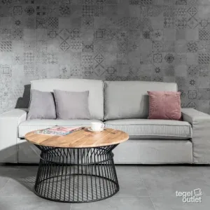 Betonico Grey 60x60 in een interieur