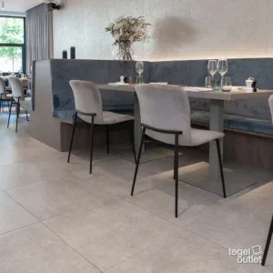 Cemento Light Grey 60x60 in een interieur