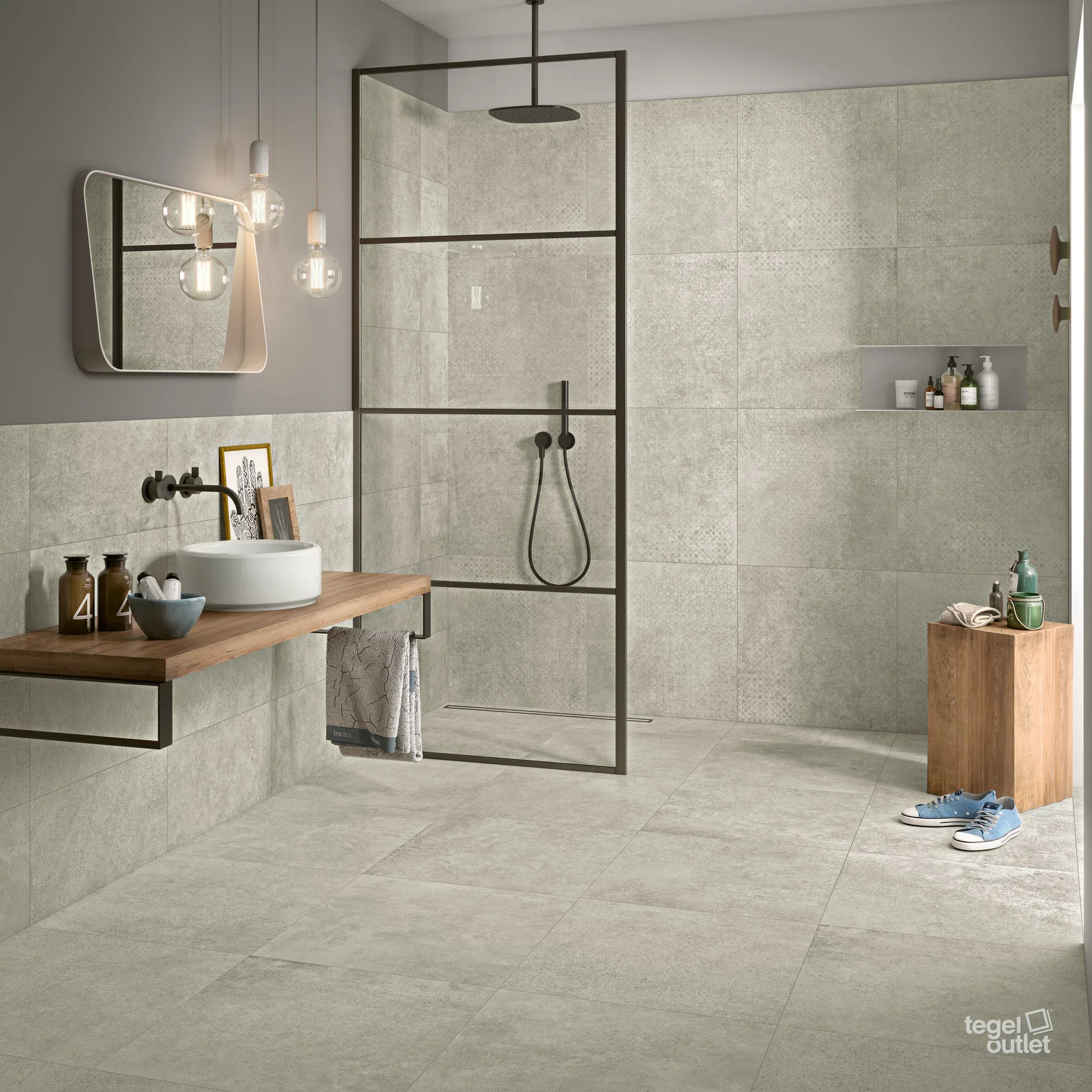 Concept Stone Silver 30x60 in een interieur