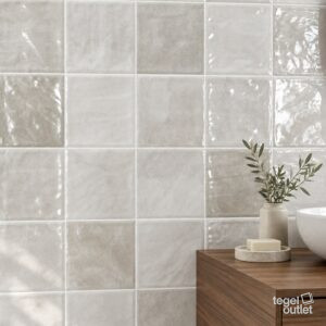Sfeerimpressie met Cool Grey 31,6×60 · badkamer