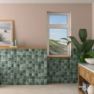 Ecoceramic Cool Green carreaux muraux brillants avec relief de carreaux carrés dans une salle de bain