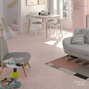 Farnese Amalfi Rosa 30x30 in een interieur