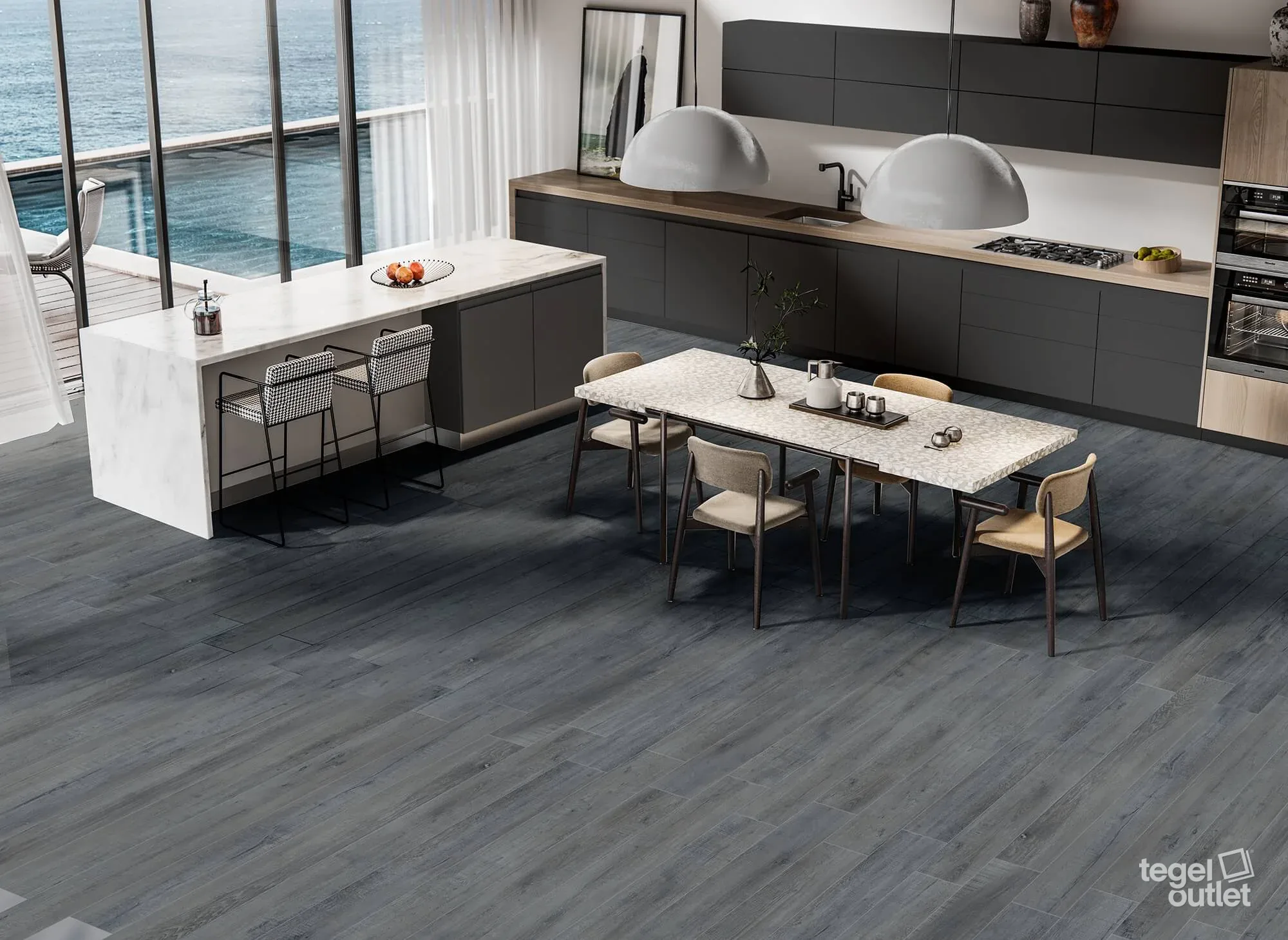 Sol effet bois Navarti Forest Antracita 20×120 dans une cuisine