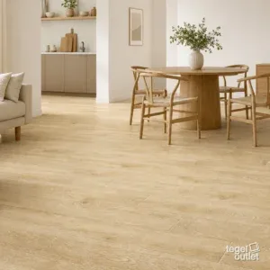 Sfeerbeeld (illustratie): woon- en eetruimte met een vloer in lichte, goudkleurige houtlooktegels