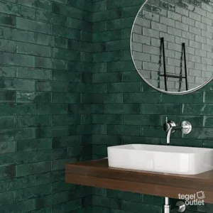 Ecoceramic Harlequin Green carreaux de mur brillants dans une salle de bain