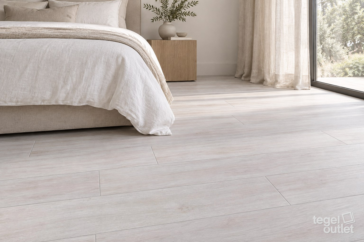 Sfeerimpressie met Kootenai White 20×120 · slaapkamer