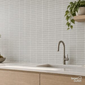 Sfeerimpressie met Lunar Silver Mozaïek 2,5x7 (30x30) · keuken