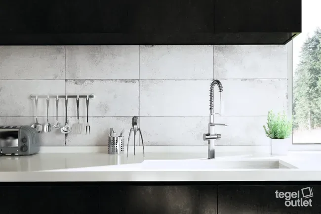 Form White 30x60