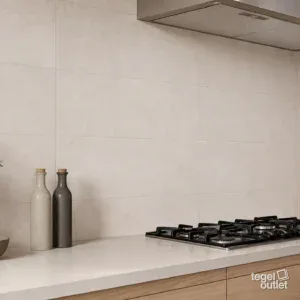 Sfeerbeeld (illustratie): badkamer of keuken met tegels in beige