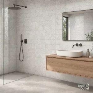 Sfeerbeeld (illustratie): wand in badkamer of keuken met tegels in meerdere kleuren
