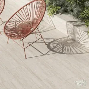 Saime Travertino Veincut Beige 30×60 carreaux antidérapants sur une terrasse