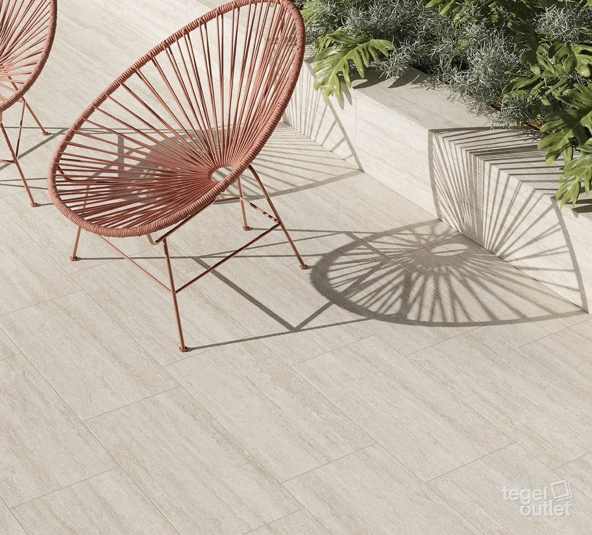 Saime Travertino Veincut Beige 30×60 carreaux antidérapants sur une terrasse
