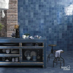 Ape Souk Blue tegels in een keuken