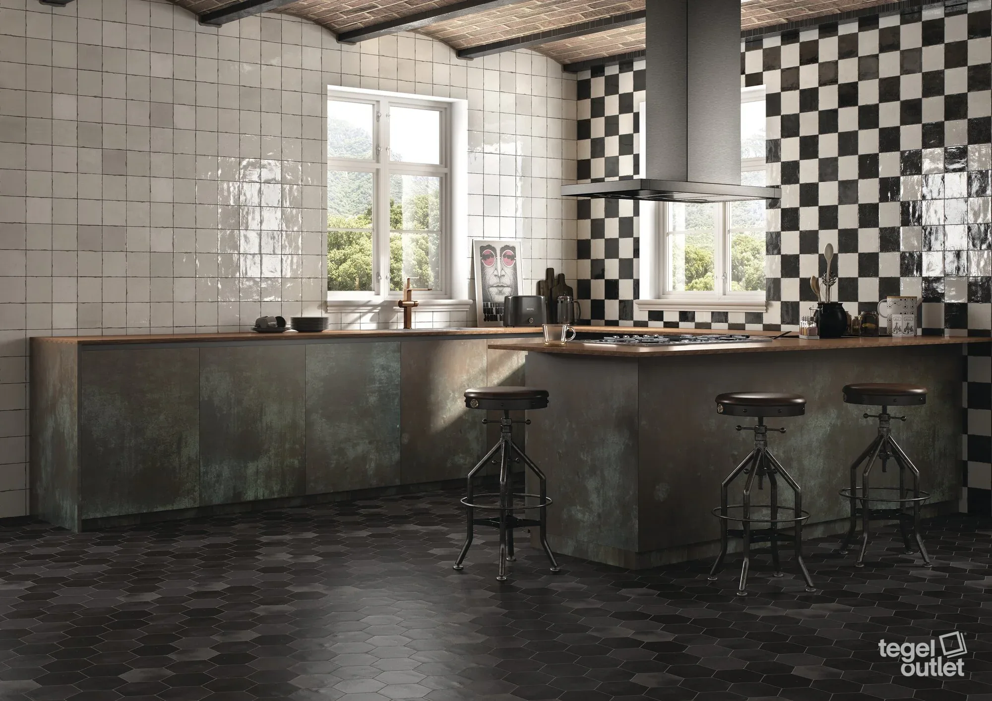 Ape Souk Black en Kasbah Grey Mix tegels in een keuken