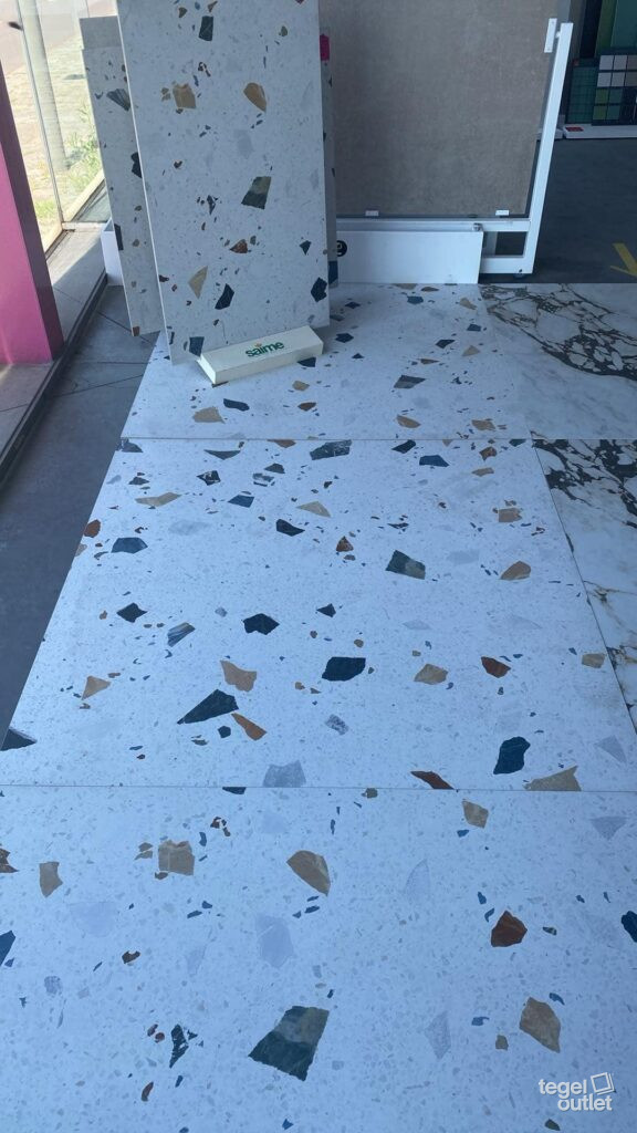 Carreaux terrazzo de Saime dans le showroom Antwerpen