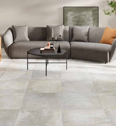 Upper White 100x100
