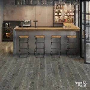 Westwood Graphite 20x120 in een interieur
